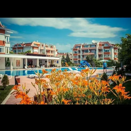 Sunny Sanny Parking Free * Slantchev Briag