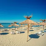 Sunny Sanny Parking Free Apartman *